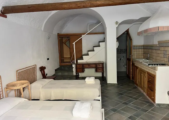 Casa Philo' * Ίσκια